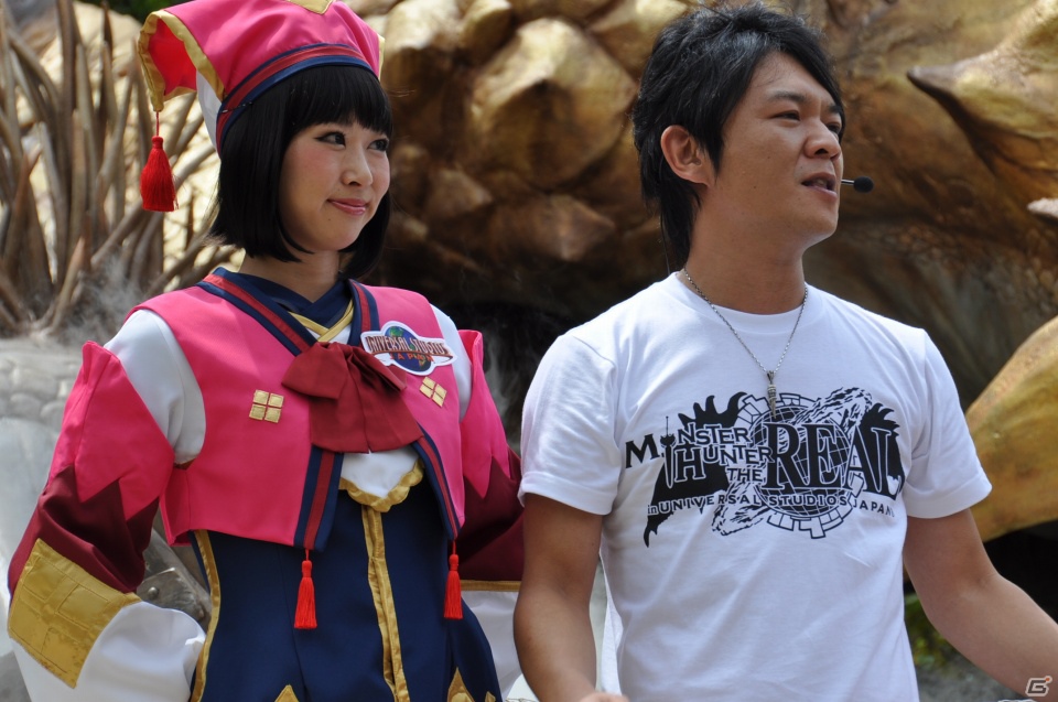 等身大「リオレイア希少種」の咆哮がUSJに轟くッ！200人のファンは大興奮！モンスター造作「ギネス世界記録」にも認定「モンスターハンター・ザ・リアル 2012」前夜祭レポートの画像55