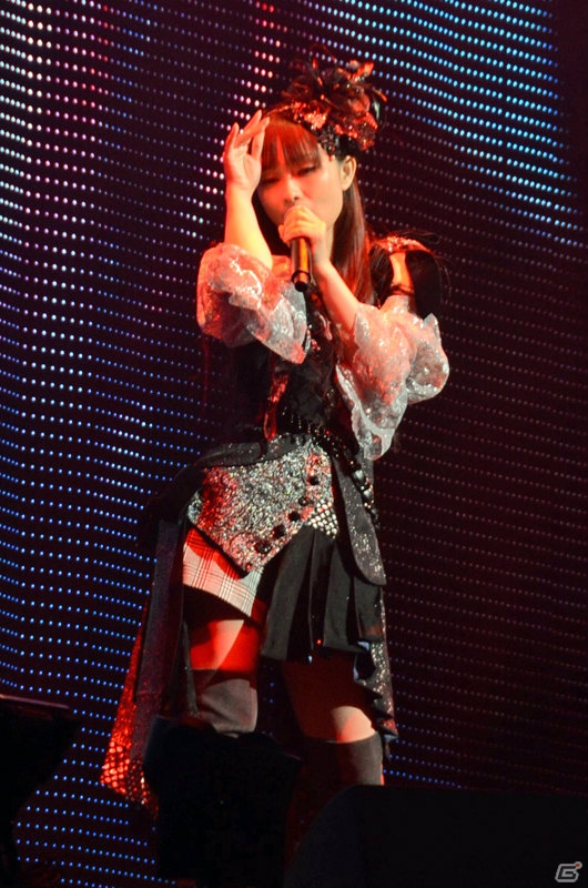 ゲームソングの祭典「SUPER GAMESONG LIVE 2012 -NEW GAME-」を写真で振り返る―アーティストのパフォーマンスとゲーム映像が融合した新たな試みの画像30