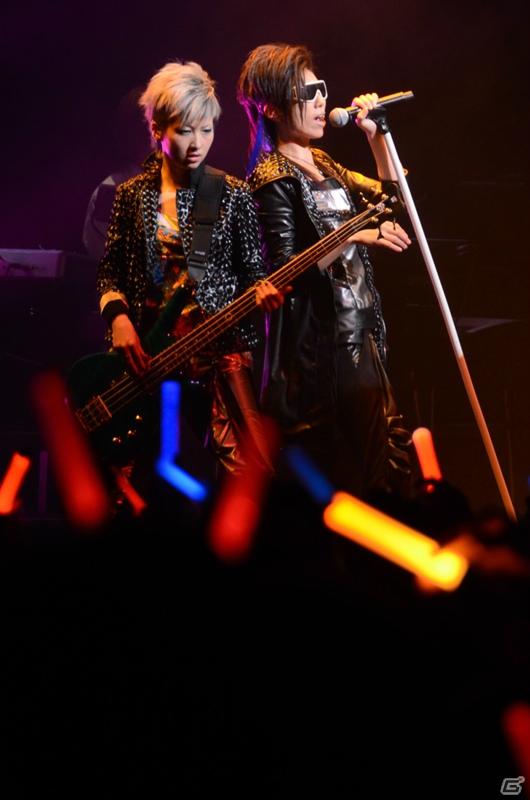 ゲームソングの祭典「SUPER GAMESONG LIVE 2012 -NEW GAME-」を写真で振り返る―アーティストのパフォーマンスとゲーム映像が融合した新たな試みの画像40