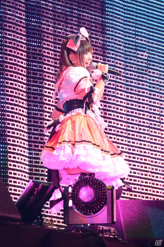 ゲームソングの祭典「SUPER GAMESONG LIVE 2012 -NEW GAME-」を写真で振り返る―アーティストのパフォーマンスとゲーム映像が融合した新たな試みの画像7
