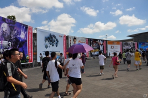 【ChinaJoy 2012】ついに開幕！各企業が趣向を凝らしたブースで真剣な商談も。DeNAやGREEも出展していたBtoB会場レポートの画像4