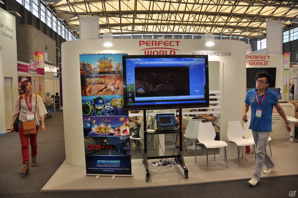 【ChinaJoy 2012】ついに開幕！各企業が趣向を凝らしたブースで真剣な商談も。DeNAやGREEも出展していたBtoB会場レポートの画像25