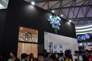 【ChinaJoy 2012】リアルな戦場をオンラインで存分に楽しめる「BATTLE FIELD ONLINE」やタブレット・スマホ対応のアプリも出展されたEAブースレポの画像18