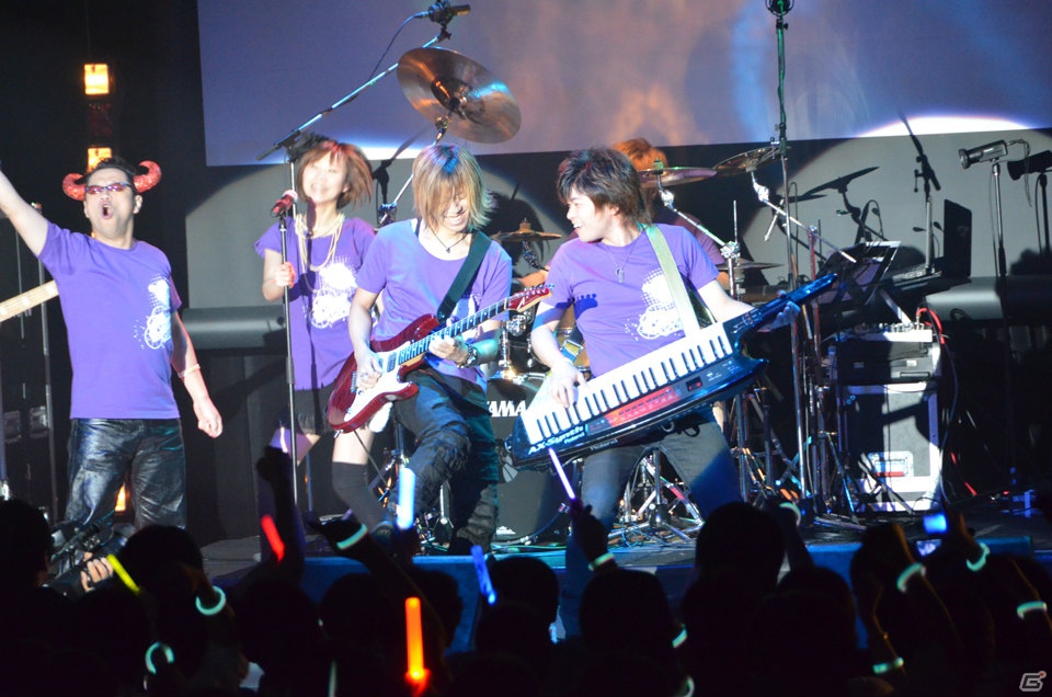新旧の楽曲をバリエーションたっぷりに披露！「Falcom jdk BAND 2012 Super Live in NIHONBASHI MITSUI HALL」レポートの画像2