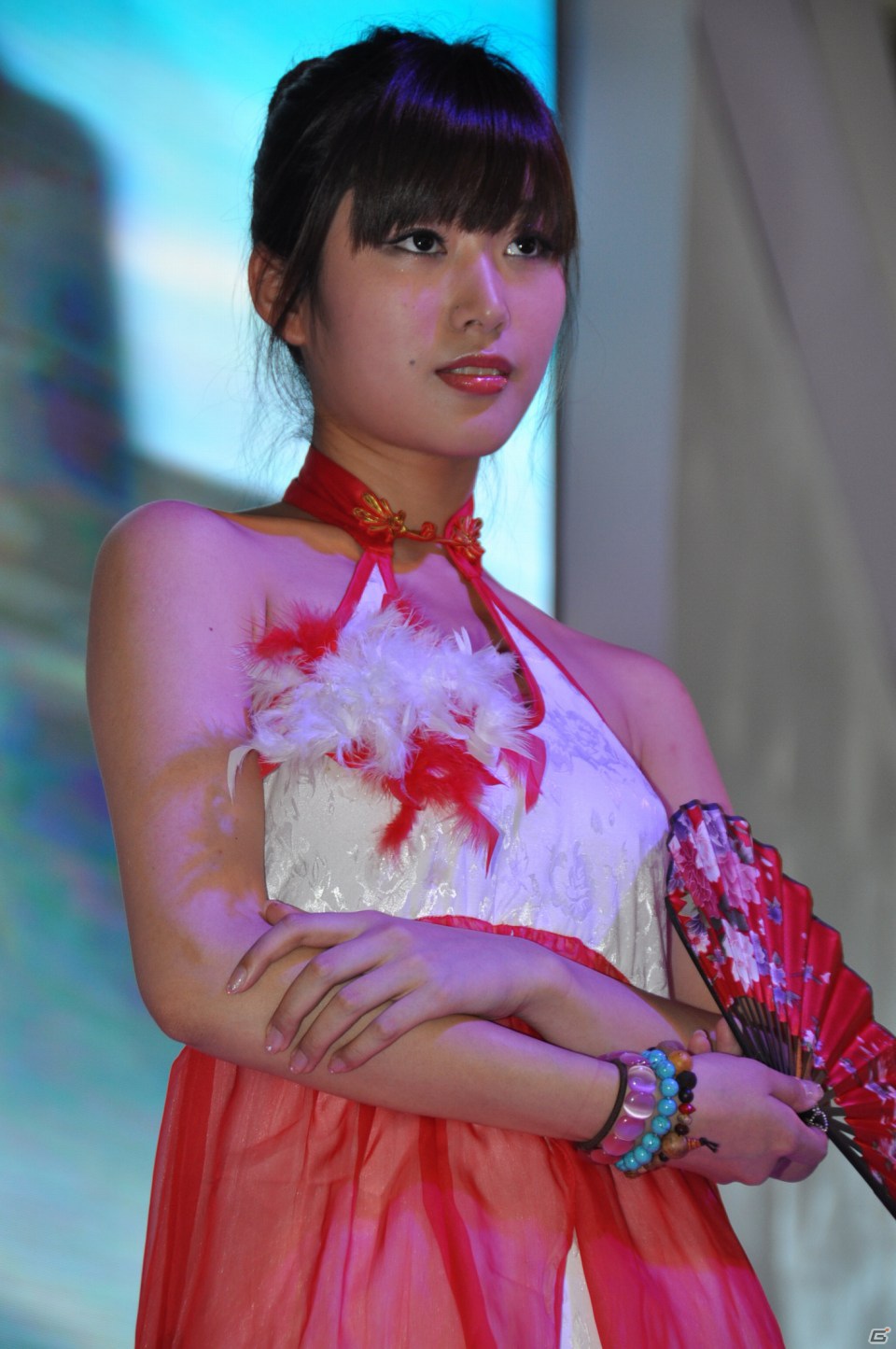 【ChinaJoy 2012】セクシーな衣装のお姉さん系からメガネっ娘、クオリティーの高いコスプレなどなど…！写真で見るコンパニオン特集第2弾の画像17