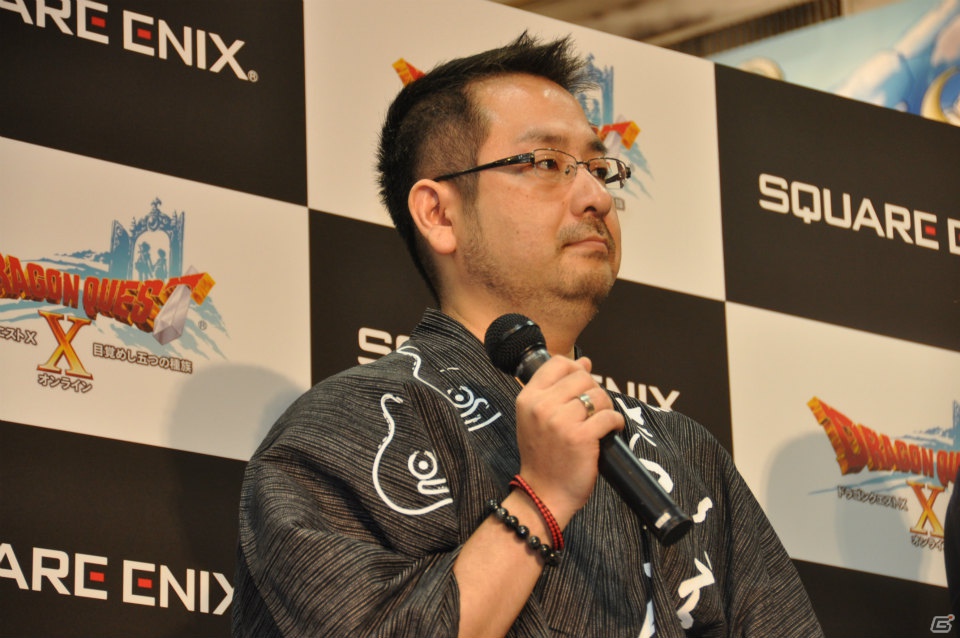 Wii「ドラゴンクエストX　目覚めし五つの種族　オンライン」ゲストに堀井雄二氏、齊藤陽介氏、福山潤さんが登壇！99人のファンがスライムうちわで発売カウントダウン！の画像26
