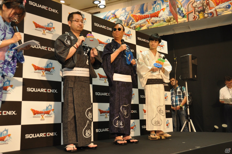 Wii「ドラゴンクエストX　目覚めし五つの種族　オンライン」ゲストに堀井雄二氏、齊藤陽介氏、福山潤さんが登壇！99人のファンがスライムうちわで発売カウントダウン！の画像32