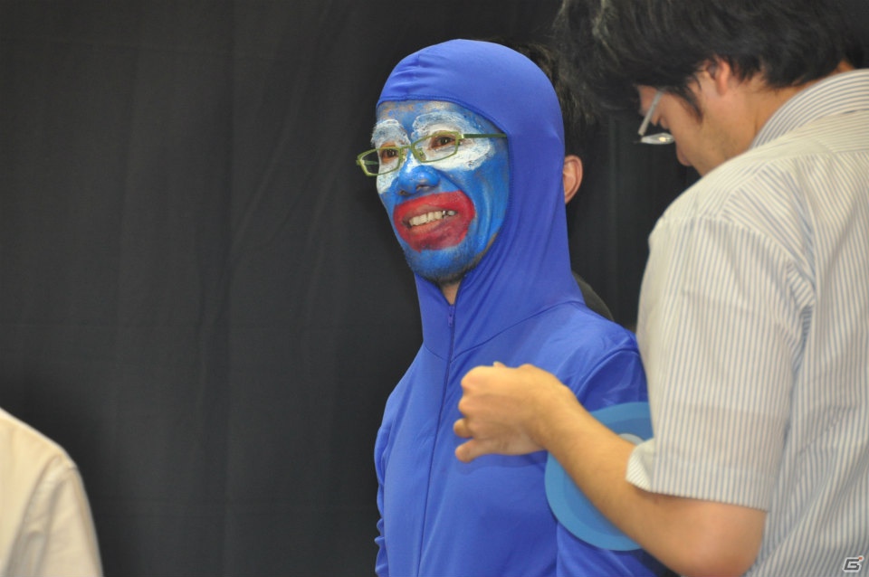 Wii「ドラゴンクエストX　目覚めし五つの種族　オンライン」ゲストに堀井雄二氏、齊藤陽介氏、福山潤さんが登壇！99人のファンがスライムうちわで発売カウントダウン！の画像8