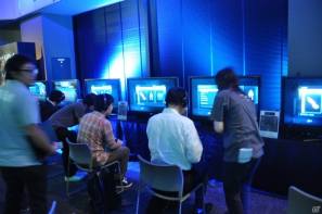 入場を待つファンが長蛇の列！「Halo 4」や「Gears of War：Judgment」など注目のタイトルが試遊可能！「Xbox 360 「大」感謝祭 2012 夏」プレスステージレポートの画像179