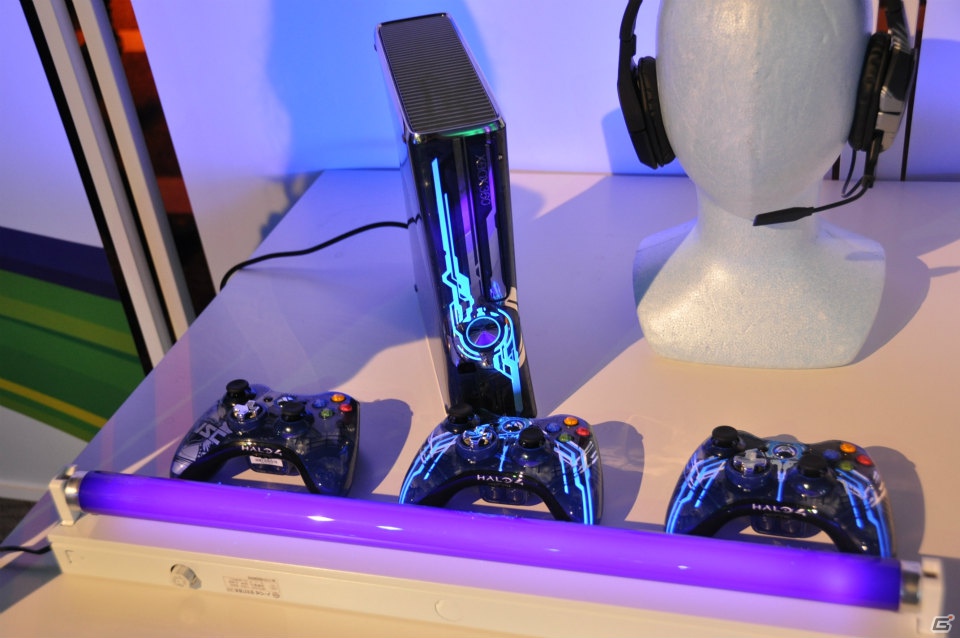 入場を待つファンが長蛇の列！「Halo 4」や「Gears of War：Judgment」など注目のタイトルが試遊可能！「Xbox 360 「大」感謝祭 2012 夏」プレスステージレポートの画像182