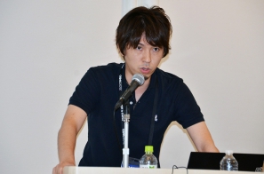 秋山賢成氏