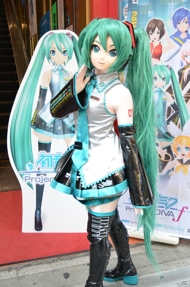新たな着ぐるみミクさんが登場したPS Vita「初音ミク -Project DIVA- f」発売記念抽選会レポート―プロデューサー・林誠司氏のショートインタビューもお届け！の画像10