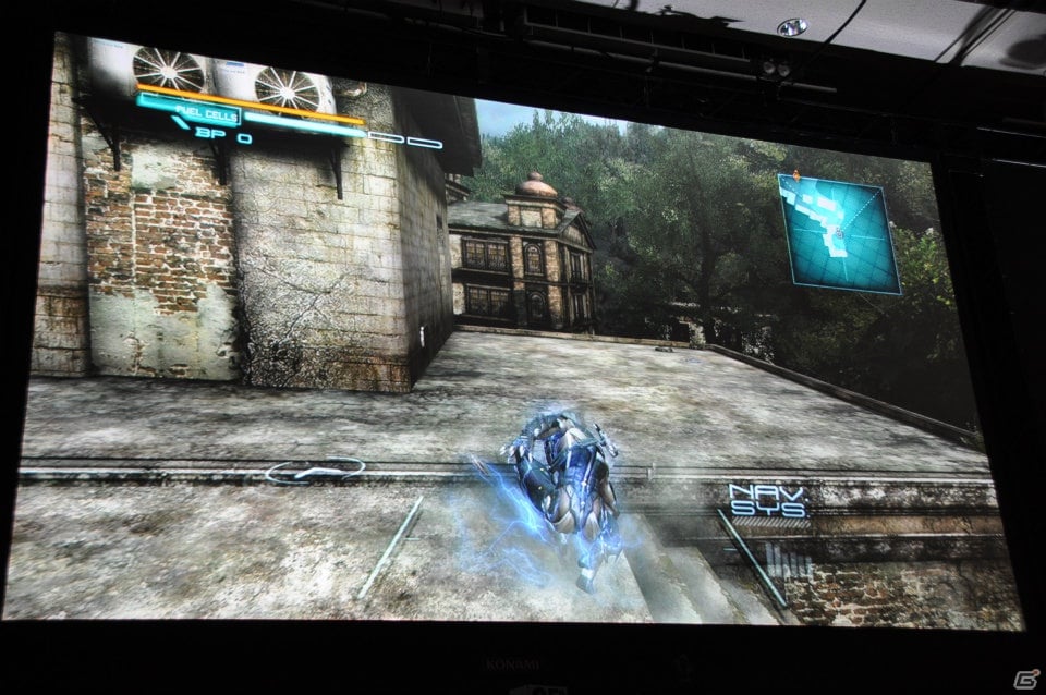 PS3/Xbox 360「メタルギア ライジング リベンジェンス」実機デモプレイ＆FOX ENGINEで開発中のタイトルにスネークの姿が…！「メタルギア 25th ANNIVERSARY PARTY」レポート（後編）の画像11