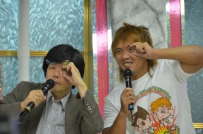 （写真右）内藤哲也選手