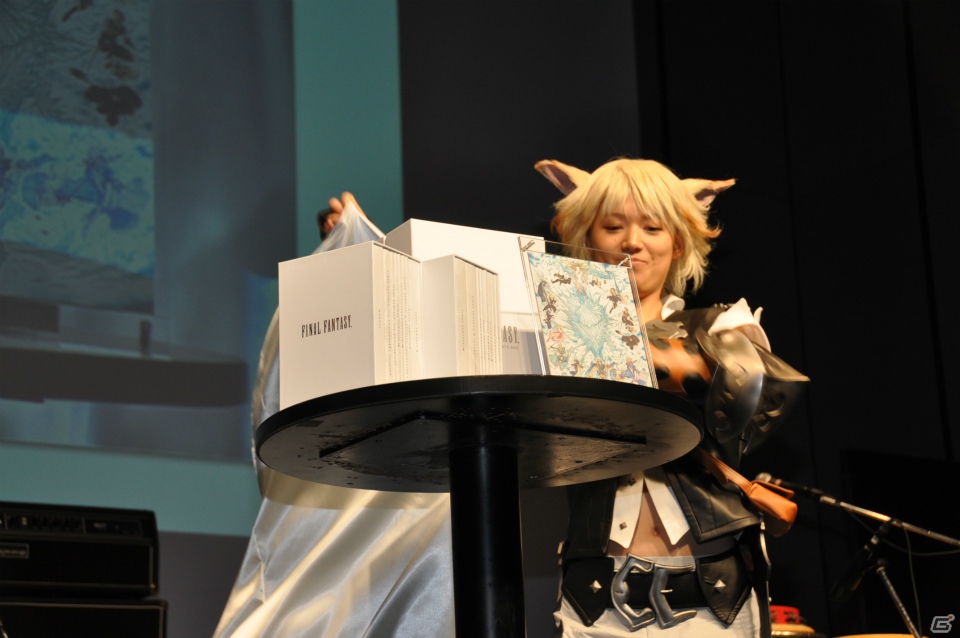 ULTIMATE BOXのメインビジュアルを手がける天野喜孝氏の登壇や東京スカパラダイスオーケストラによるFF楽曲演奏も披露！「FINAL FANTASY展」オープニングセレモニーレポートの画像84