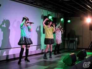 PSP「新・剣と魔法と学園モノ。 刻の学園」秋葉原にて行われたtotomonoシークレットライブのレポートを公開の画像2