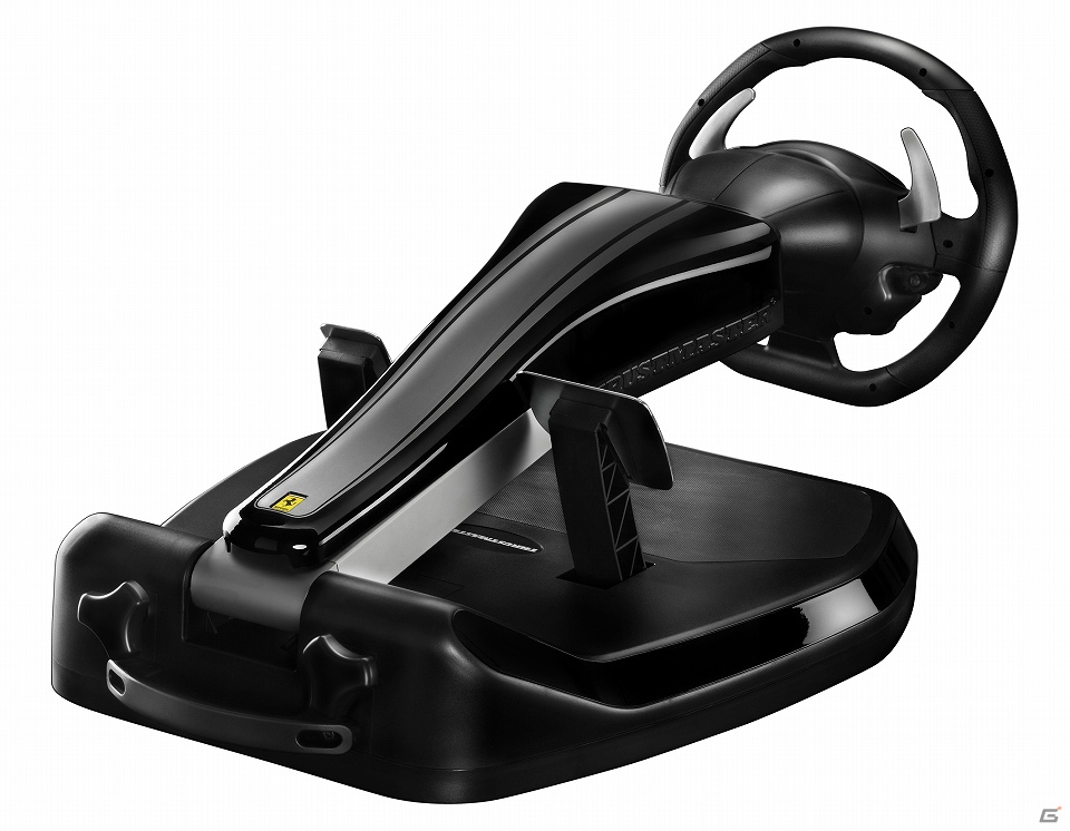 Xbox 360オフィシャルライセンスを取得したステアリングホイールとペダルセットの一体型コックピット「Ferrari Vibration GT cockpit 458 Italia edition」が9月27日より発売の画像2