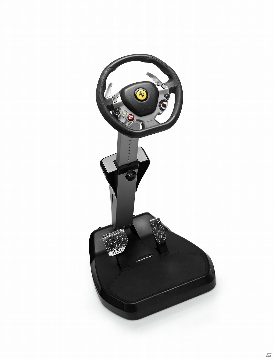 Xbox 360オフィシャルライセンスを取得したステアリングホイールとペダルセットの一体型コックピット「Ferrari Vibration GT cockpit 458 Italia edition」が9月27日より発売の画像4