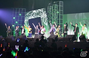 天十郎と千聖の関係に負けないくらいKENNさんと前野さんは仲良し！「VitaminZ 百花繚乱 幕張・炎夏の陣 愛してるZ!!!!!!」昼の部イベントレポートの画像26