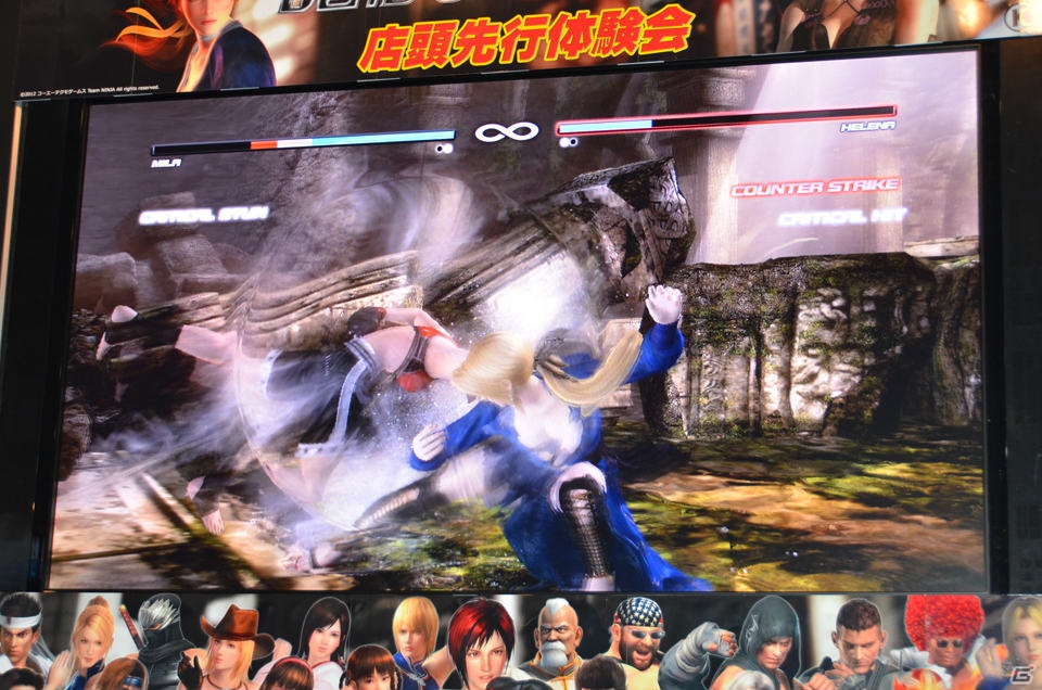 ファンと一緒に作っていくゲームにしたい―PS3/Xbox 360「DEAD OR ALIVE 5」プロデューサー・早矢仕洋介氏によるトークショー＆店頭体験会の模様をお届け！の画像20