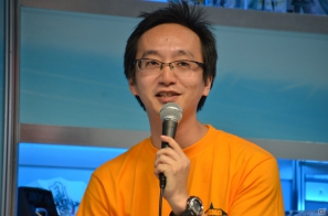 酒井智史氏