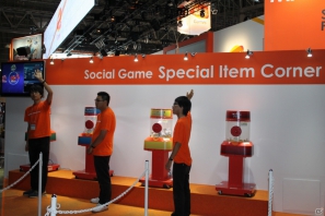 【TGS 2012】「テイルズ オブ エクシリア2」「ジョジョの奇妙な冒険 オールスターバトル」が出展された「バンダイナムコゲームス」ブースレポートの画像16
