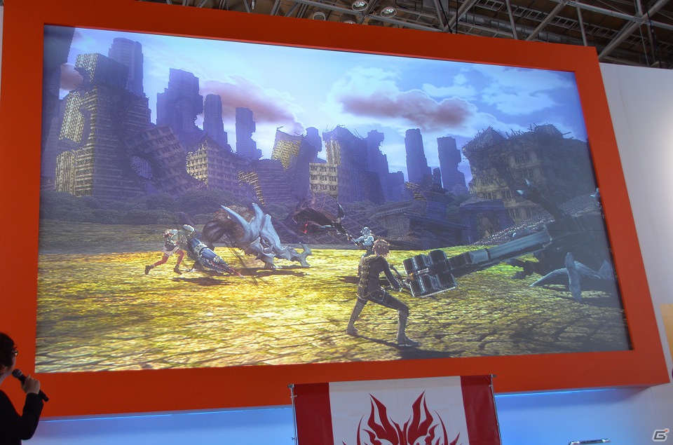 【TGS 2012】PSP/PS Vita「ゴッドイーター2」新コンセプト発表会レポート―エリックの妹「エリナ」と成長した（？）「カノン」が参戦決定＆新要素「無線システム」が明らかにの画像14