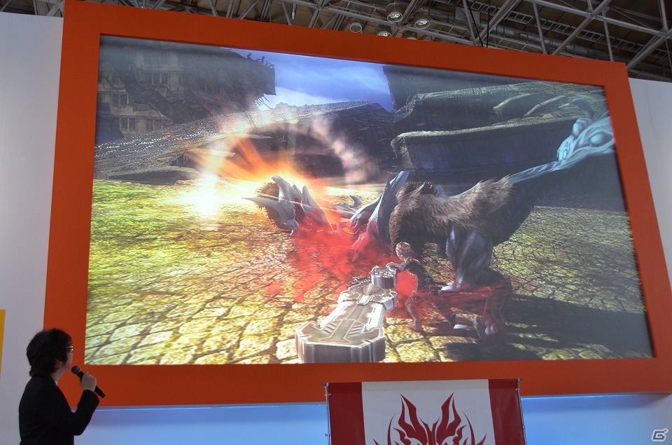 【TGS 2012】PSP/PS Vita「ゴッドイーター2」新コンセプト発表会レポート―エリックの妹「エリナ」と成長した（？）「カノン」が参戦決定＆新要素「無線システム」が明らかにの画像17