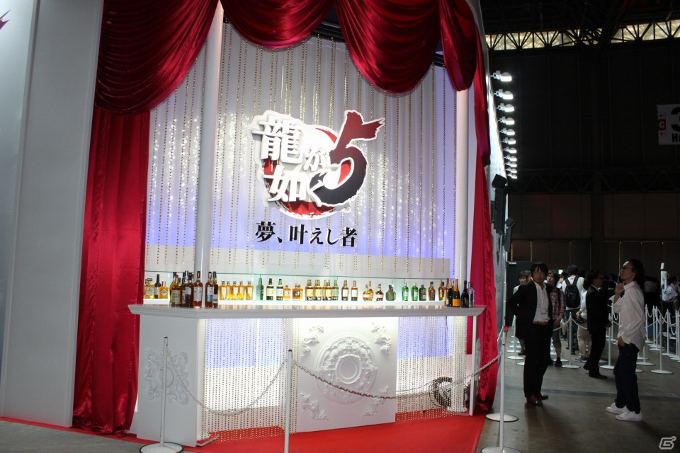 【TGS 2012】PS Vitaに対応した「ファンタシースターオンライン2」や「龍が如く5」が試遊できた「セガ」ブースレポートの画像16