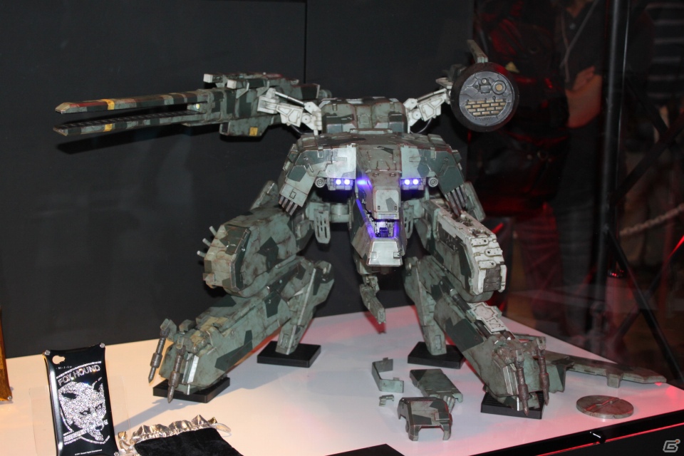 【TGS 2012】「メタルギア ライジング リベンジェンス」や「ZONE OF THE ENDERS HD EDITION」が出展された「KONAMI」ブースレポートの画像12