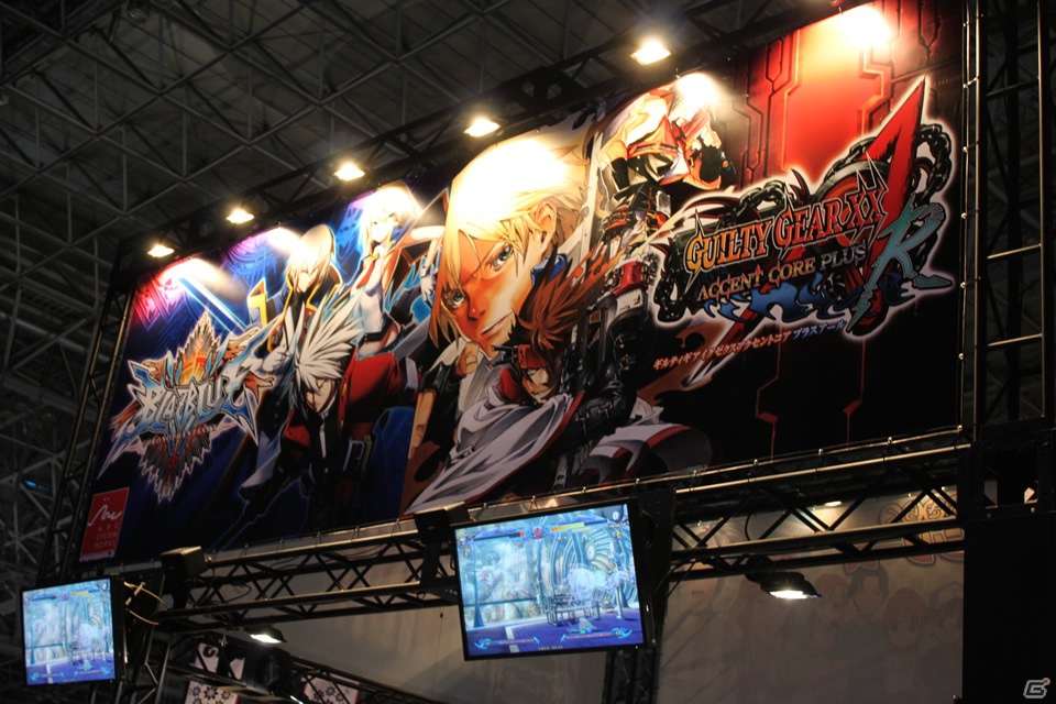 【TGS 2012】人気2D対戦格闘「ギルティギア イグゼクス アクセントコア プラス」や「ブレイブルー クロノファンタズマ」などが出展された「アークシステムワークス」ブースレポートの画像2
