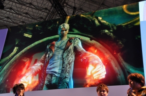 【TGS 2012】「DmC デビル メイ クライ」真紅の両腕で敵を粉砕する新武器「エリクス」の威力とは？ニュース番組に入り込む新ステージやCGムービーも国内初公開の画像18