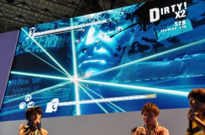 【TGS 2012】「DmC デビル メイ クライ」真紅の両腕で敵を粉砕する新武器「エリクス」の威力とは？ニュース番組に入り込む新ステージやCGムービーも国内初公開の画像97