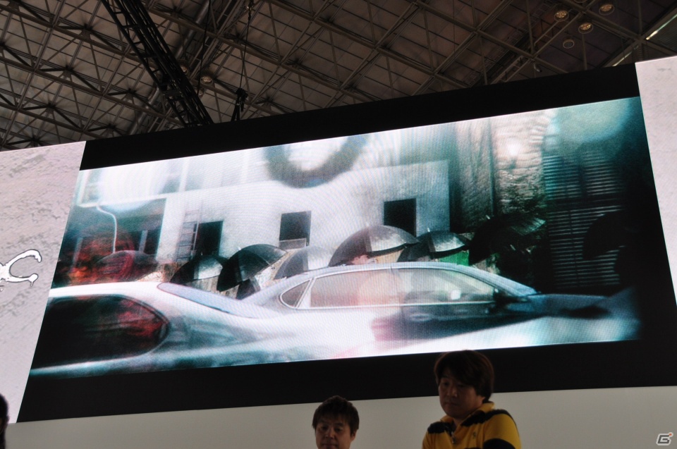 【TGS 2012】「DmC デビル メイ クライ」真紅の両腕で敵を粉砕する新武器「エリクス」の威力とは？ニュース番組に入り込む新ステージやCGムービーも国内初公開の画像108