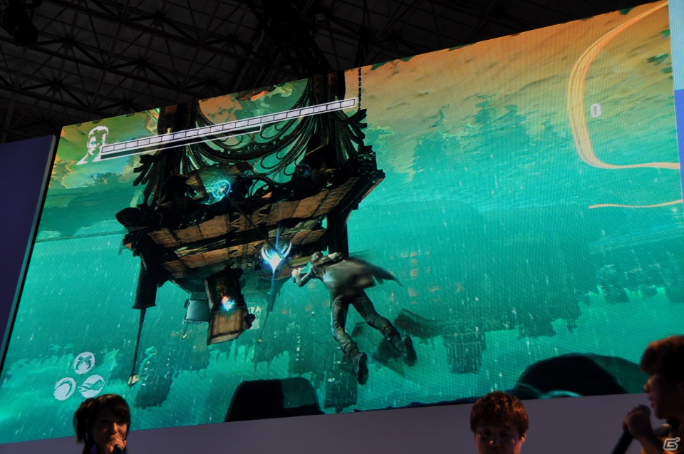 【TGS 2012】「DmC デビル メイ クライ」真紅の両腕で敵を粉砕する新武器「エリクス」の威力とは？ニュース番組に入り込む新ステージやCGムービーも国内初公開の画像23