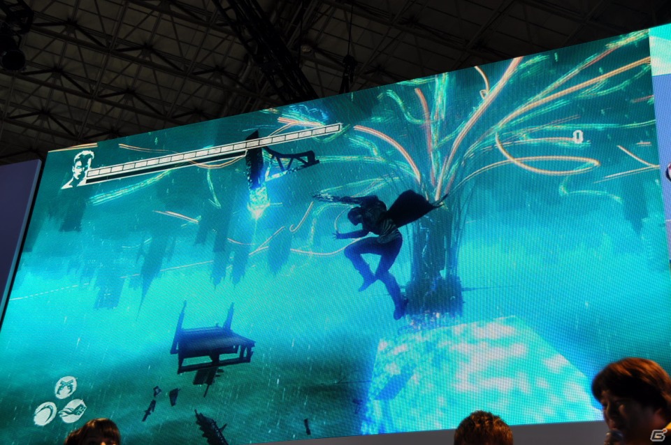 【TGS 2012】「DmC デビル メイ クライ」真紅の両腕で敵を粉砕する新武器「エリクス」の威力とは？ニュース番組に入り込む新ステージやCGムービーも国内初公開の画像58
