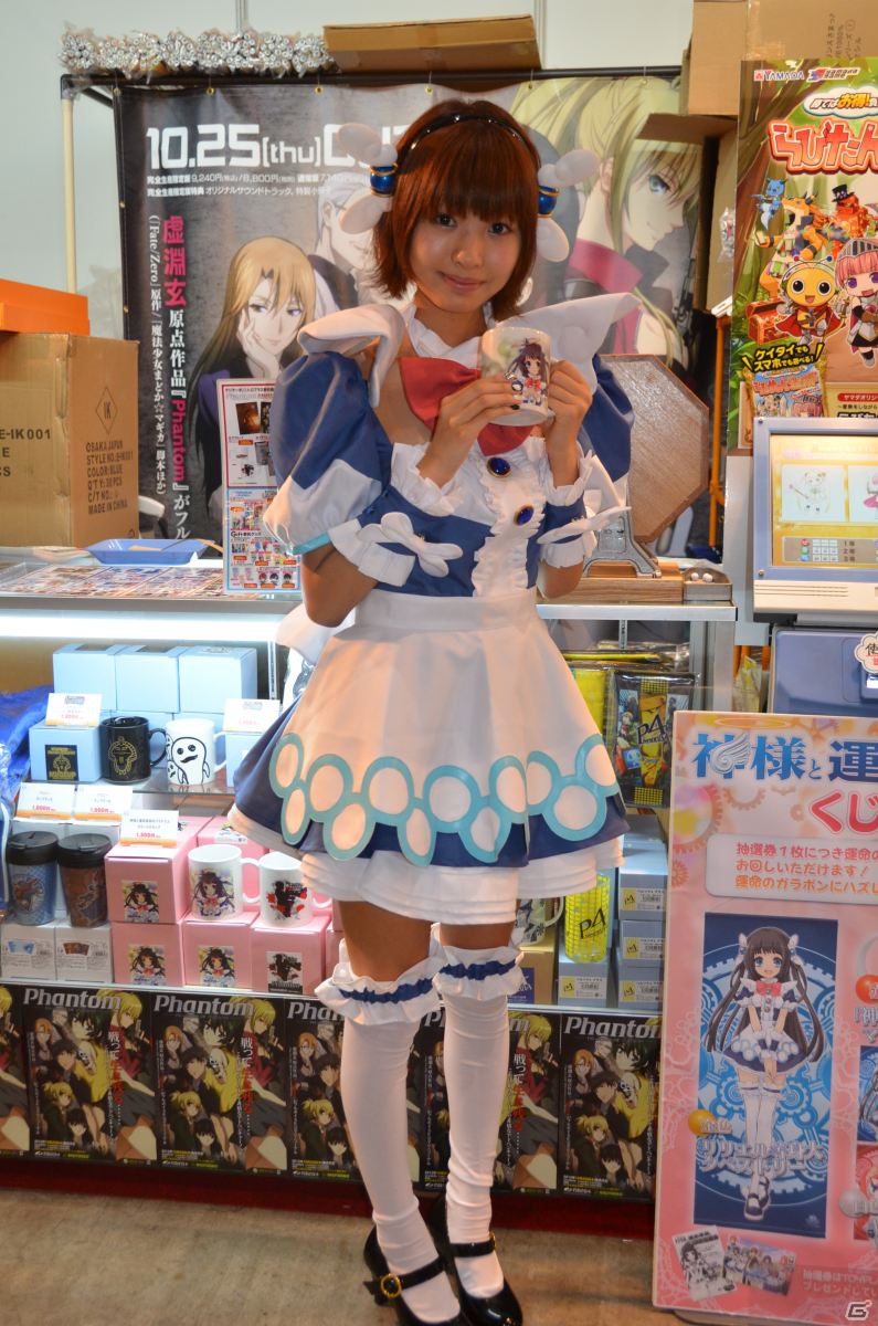 【TGS 2012】TOYPLAブースでは天使たちがお出迎え！PS3「神様と運命革命のパラドクス」のくじ引き抽選会を先行体験の画像1