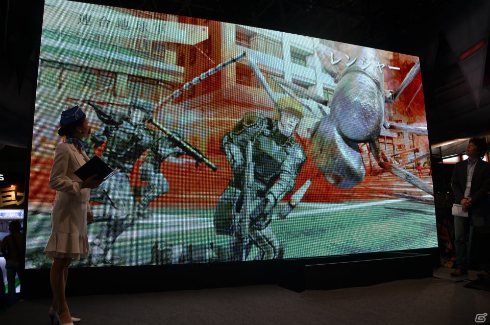 【TGS 2012】再び登場する巨大生物により人類はさらなる絶望へ…？操作キャラや新たな敵の情報が公開された「地球防衛軍4」メディアブリーフィングの模様をお届けの画像12