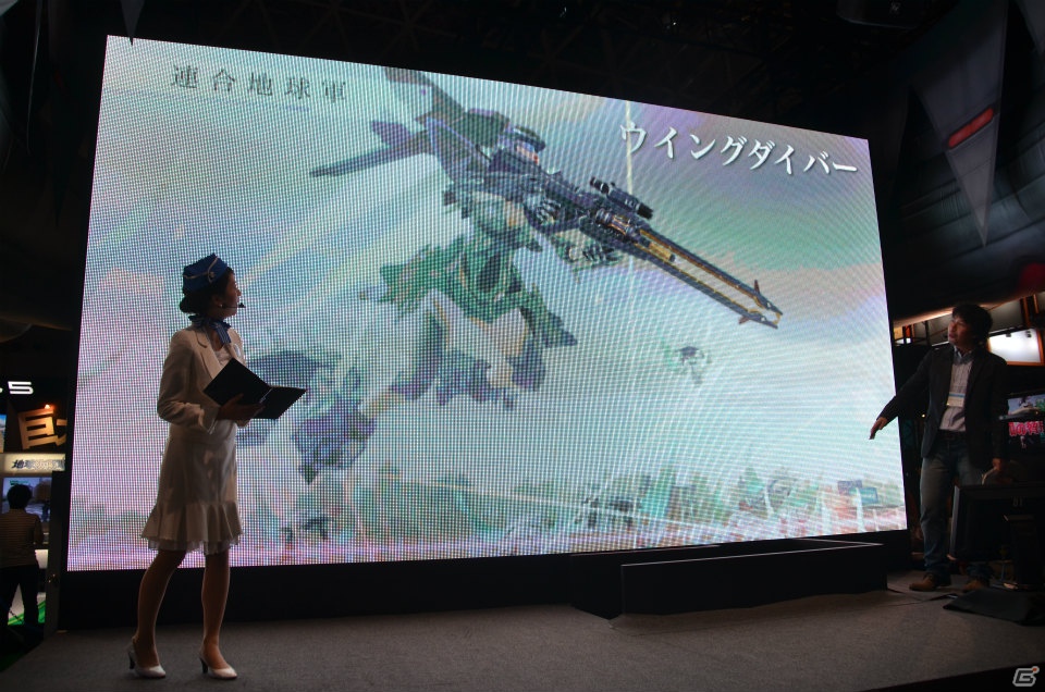 【TGS 2012】再び登場する巨大生物により人類はさらなる絶望へ…？操作キャラや新たな敵の情報が公開された「地球防衛軍4」メディアブリーフィングの模様をお届けの画像15