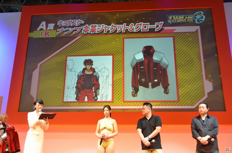 【TGS 2012】東京メトロ8駅で「スパロボOG」のポスターが！佐山彩香さんの水着姿も堪能できた「スーパーロボット大戦Card Chronicle」＆イベント告知ステージの画像21