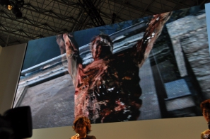 【TGS 2012】「バイオハザード6」周囲のゾンビを活性化させるクリーチャーの叫び声に震撼せよ！エージェントハントの模様も実機プレイデモで披露の画像56