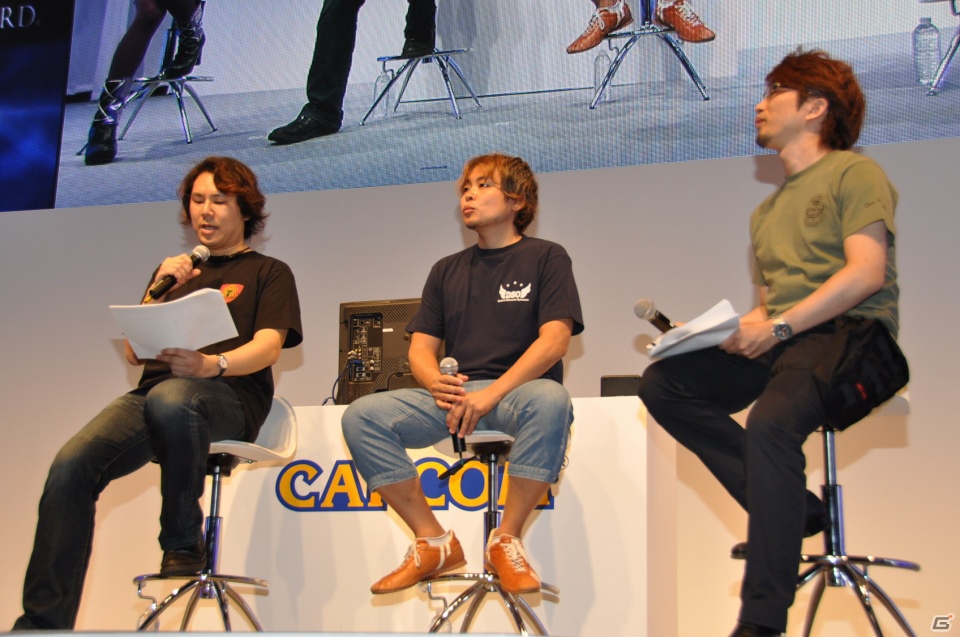 【TGS 2012】「バイオハザード6」周囲のゾンビを活性化させるクリーチャーの叫び声に震撼せよ！エージェントハントの模様も実機プレイデモで披露の画像22