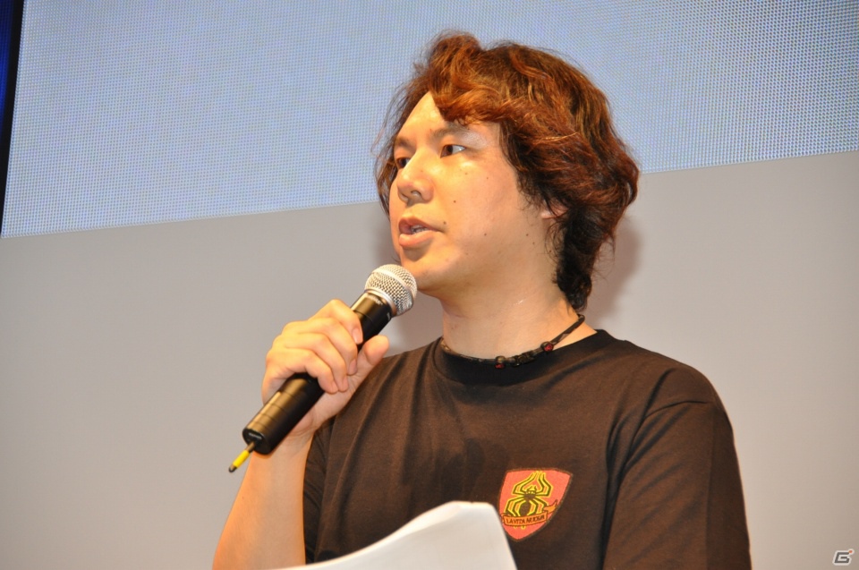 【TGS 2012】「バイオハザード6」周囲のゾンビを活性化させるクリーチャーの叫び声に震撼せよ！エージェントハントの模様も実機プレイデモで披露の画像23