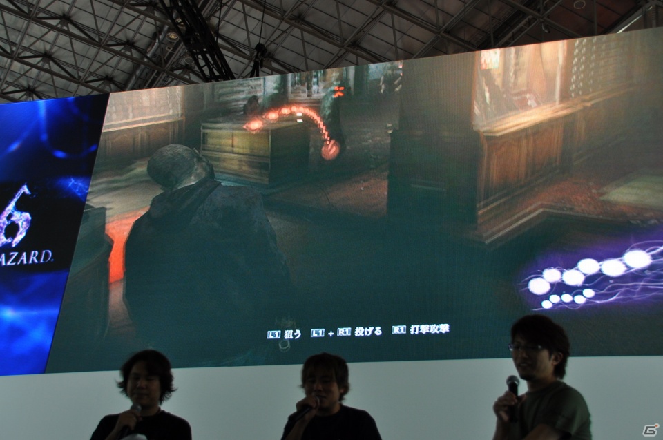 【TGS 2012】「バイオハザード6」周囲のゾンビを活性化させるクリーチャーの叫び声に震撼せよ！エージェントハントの模様も実機プレイデモで披露の画像70