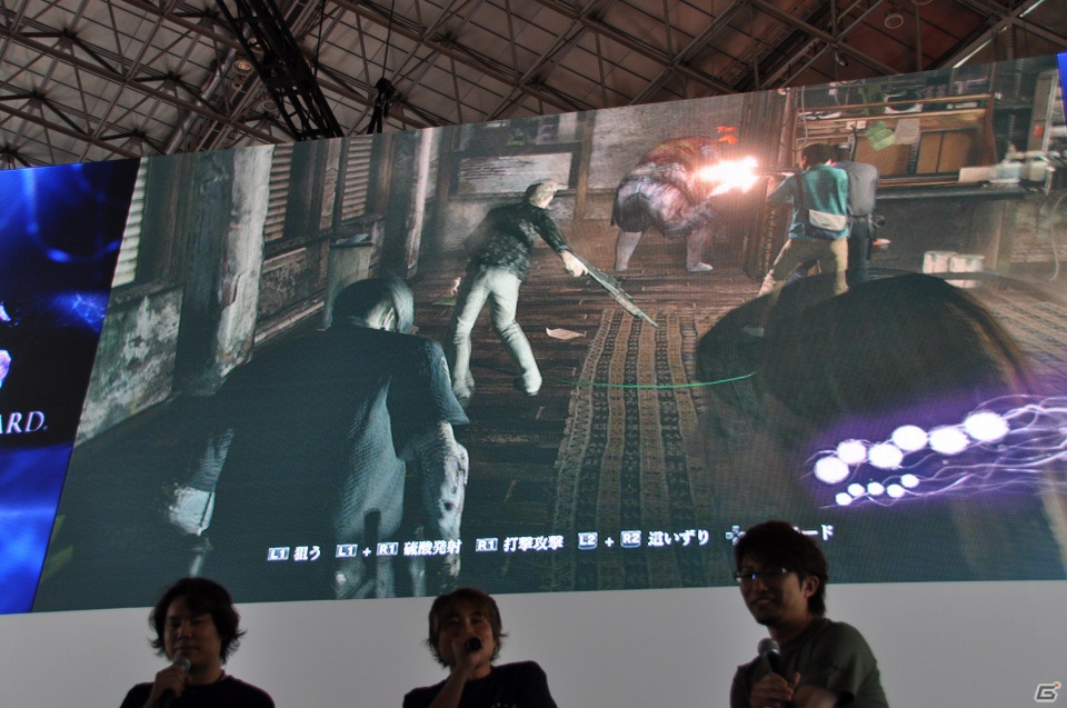 【TGS 2012】「バイオハザード6」周囲のゾンビを活性化させるクリーチャーの叫び声に震撼せよ！エージェントハントの模様も実機プレイデモで披露の画像71