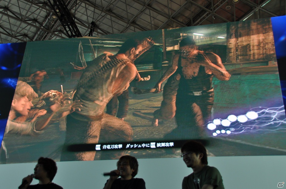 【TGS 2012】「バイオハザード6」周囲のゾンビを活性化させるクリーチャーの叫び声に震撼せよ！エージェントハントの模様も実機プレイデモで披露の画像75