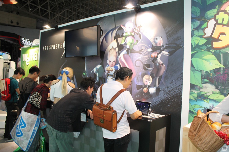 【TGS 2012】今、もっとも身近なゲームとなったスマートフォン・ソーシャルゲームコーナーレポートの画像5