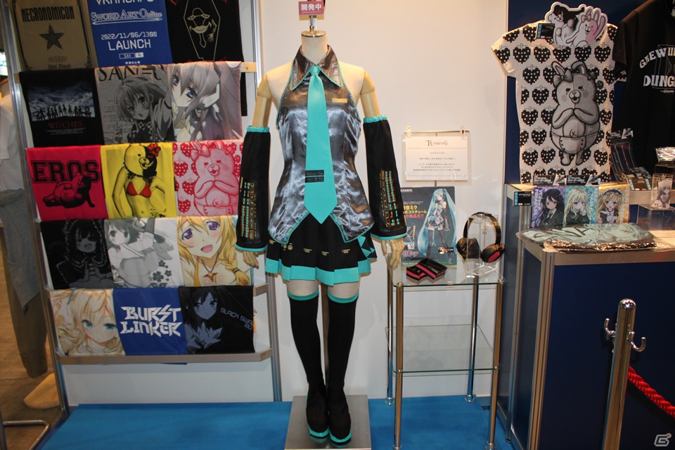 【TGS 2012】ゲーム関連グッズや音楽CDなどが盛りだくさんな物販コーナーレポートの画像11