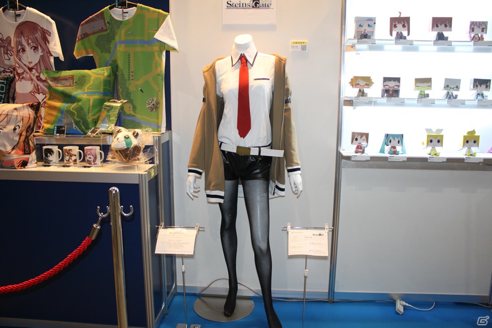 【TGS 2012】ゲーム関連グッズや音楽CDなどが盛りだくさんな物販コーナーレポートの画像12