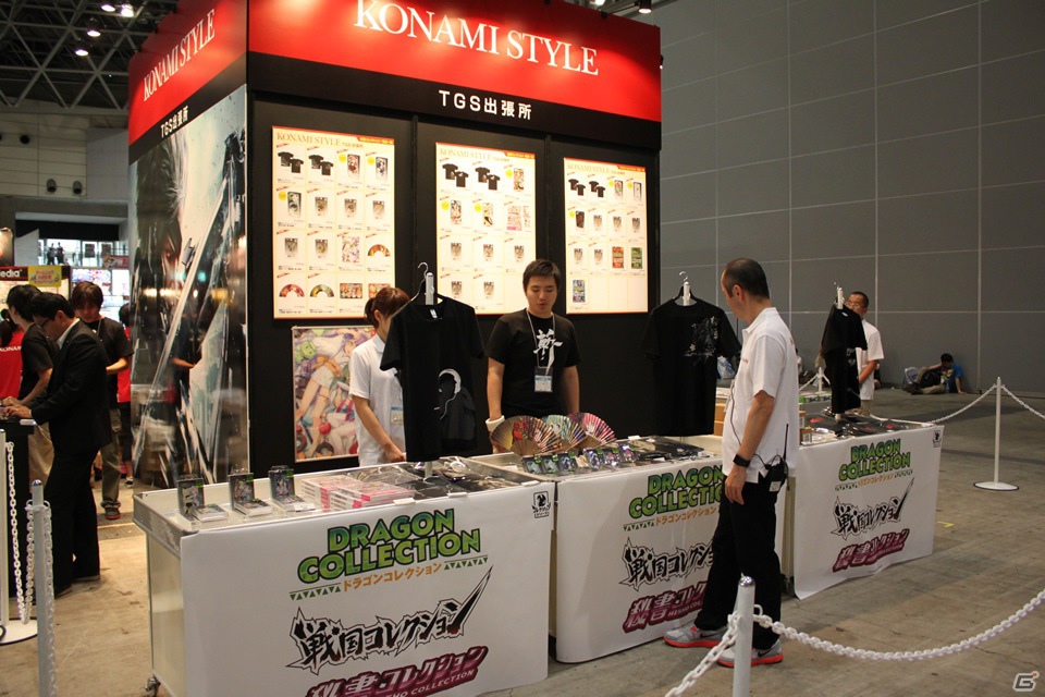 【TGS 2012】ゲーム関連グッズや音楽CDなどが盛りだくさんな物販コーナーレポートの画像20